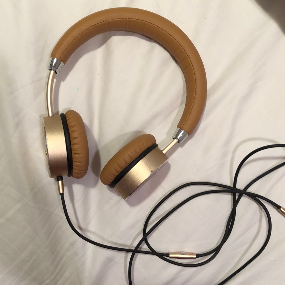 Headphones Bohm